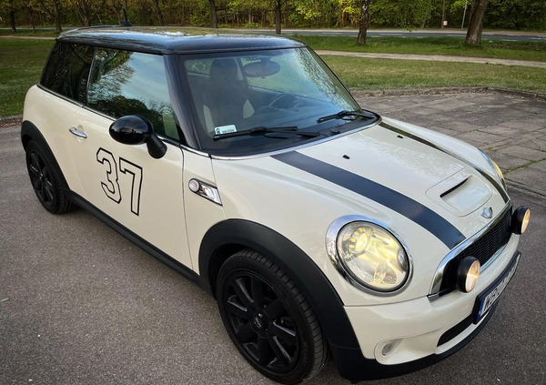 MINI Cooper S cena 32000 przebieg: 165750, rok produkcji 2007 z Warszawa małe 742